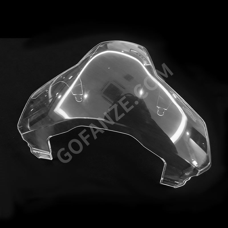 Moule d'injection pour lentille de phare de moto