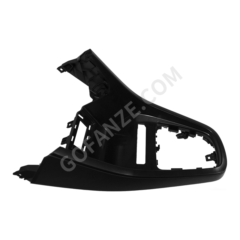 Moule d'injection pour panneaux de garniture de console centrale